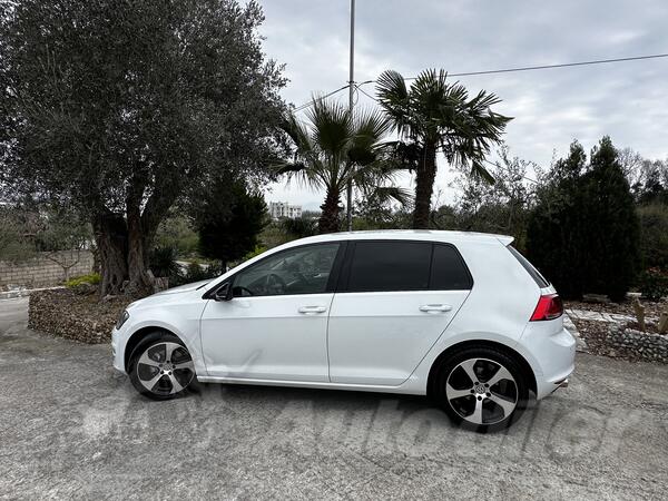 Volkswagen - Golf 7 - 1.6 Tdi