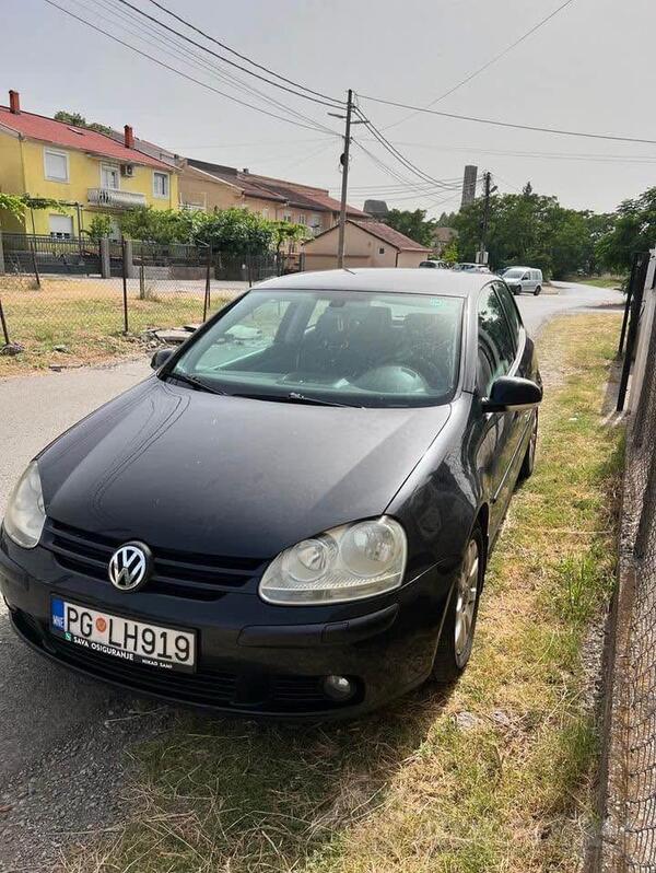 Volkswagen - Golf 5 - 1.9 TDI