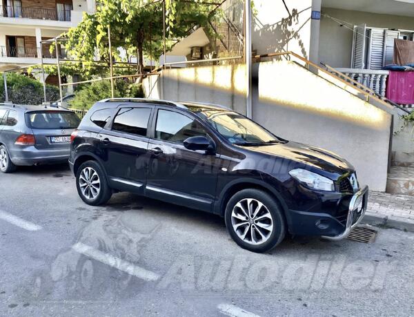 Nissan - Qashqai+2 - 1.6