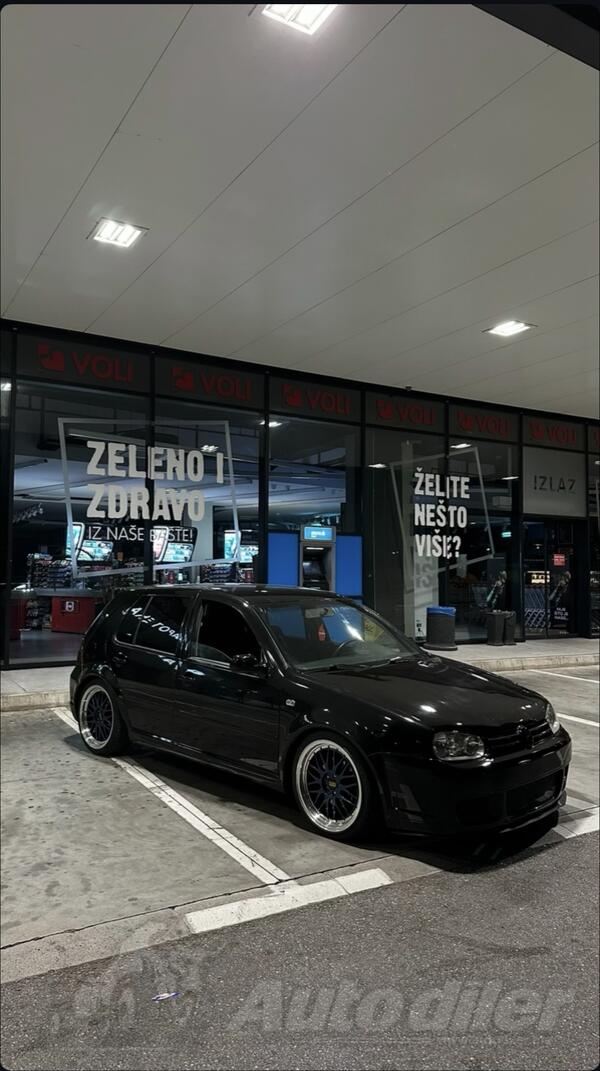Volkswagen - Golf 4 - 1.9