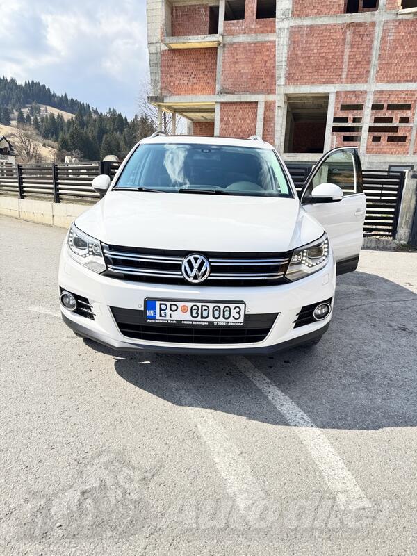 Volkswagen - Tiguan - 2.0 TDI Bluemotion/PANORAMA/4MOTION (4x4)