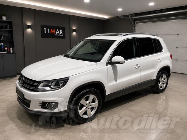 Volkswagen - Tiguan - 2.0 TDI Bluemotion/PANORAMA/4MOTION (4x4)