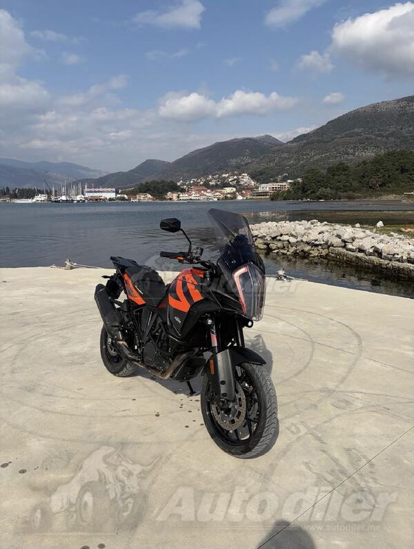 KTM - SUPER ADVENTURE 1290 S
