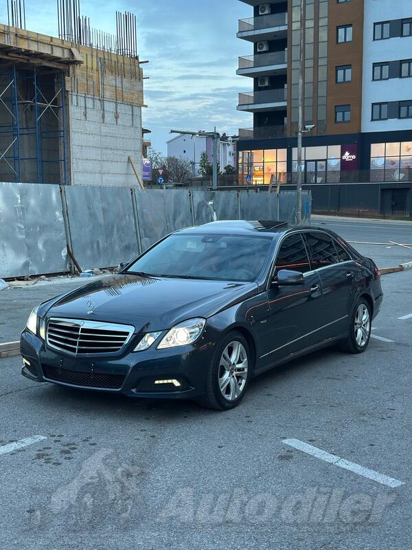 Mercedes Benz - E 200 - 2.0