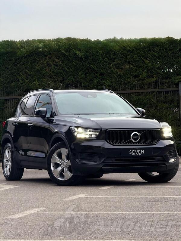 Volvo - XC 40 - 2.0
