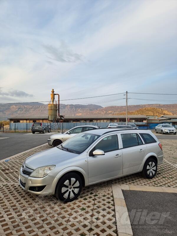 Opel - Astra - 1.7