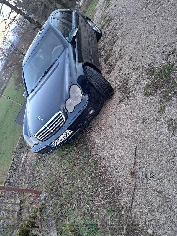 Mercedes Benz - C 200 - c 200 cdu