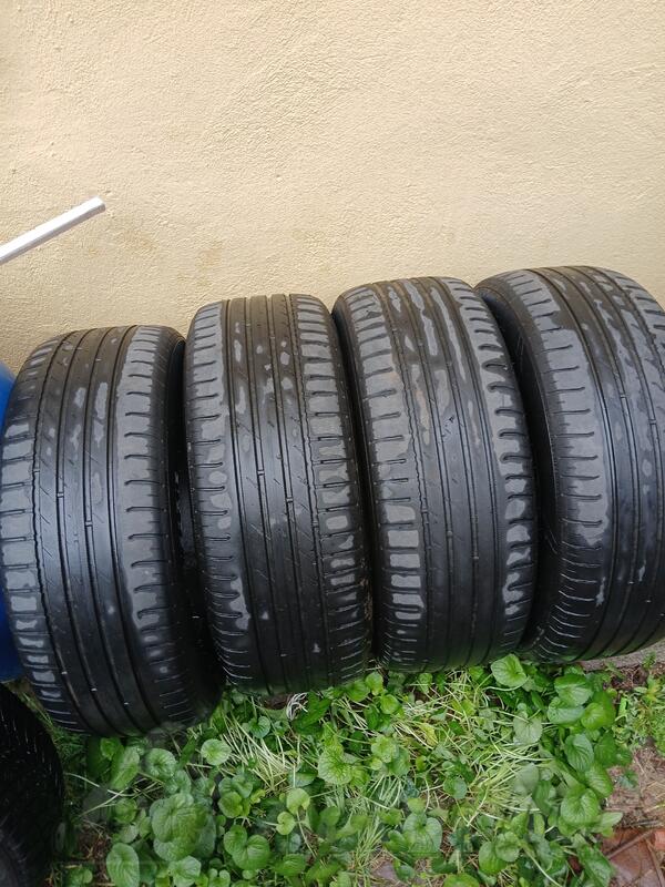 Nokian - 215 60 16 - Ljetnja guma