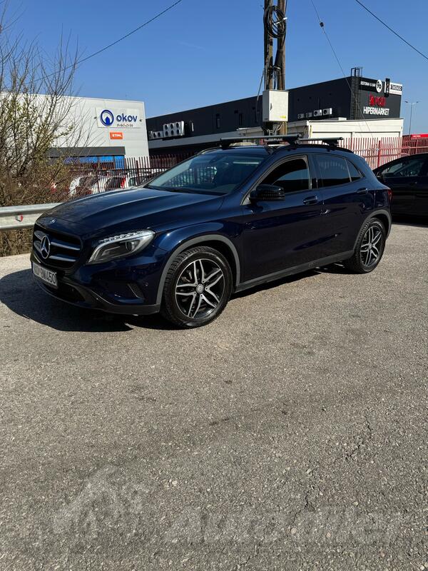 Mercedes Benz - GLA 220 - Gla