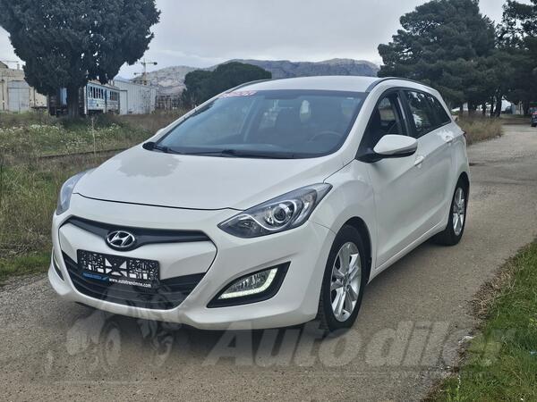 Hyundai - i30 - 1.4 benzin - plin