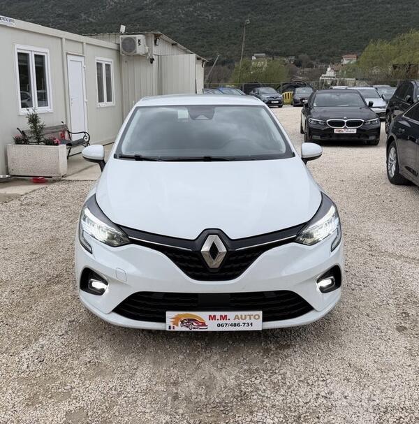 Renault - Clio - 1.6 E-TECH AUTOMATIK 09/2022g
