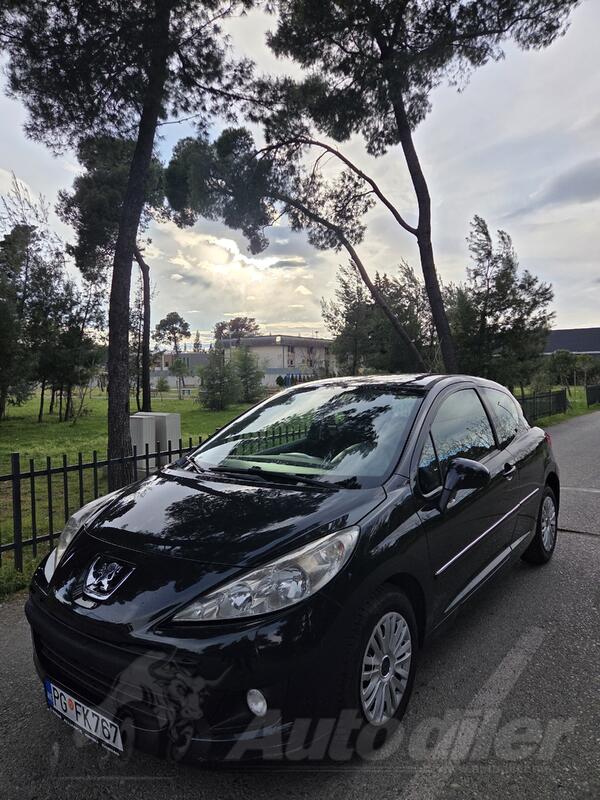 Peugeot - 207 - 1.4 HDI