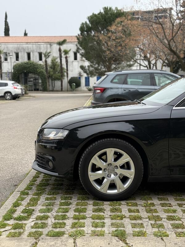 Fabričke felne i Audi gume