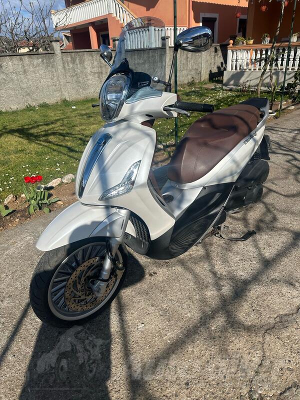 Piaggio - Beverly