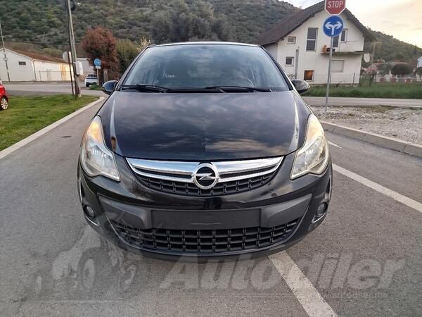 Opel - Corsa - 13 cdti god 2011