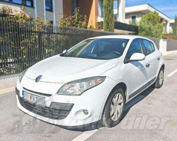 Renault - Megane