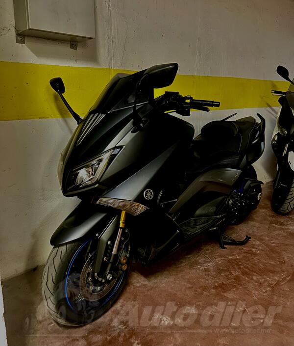 Yamaha - t max