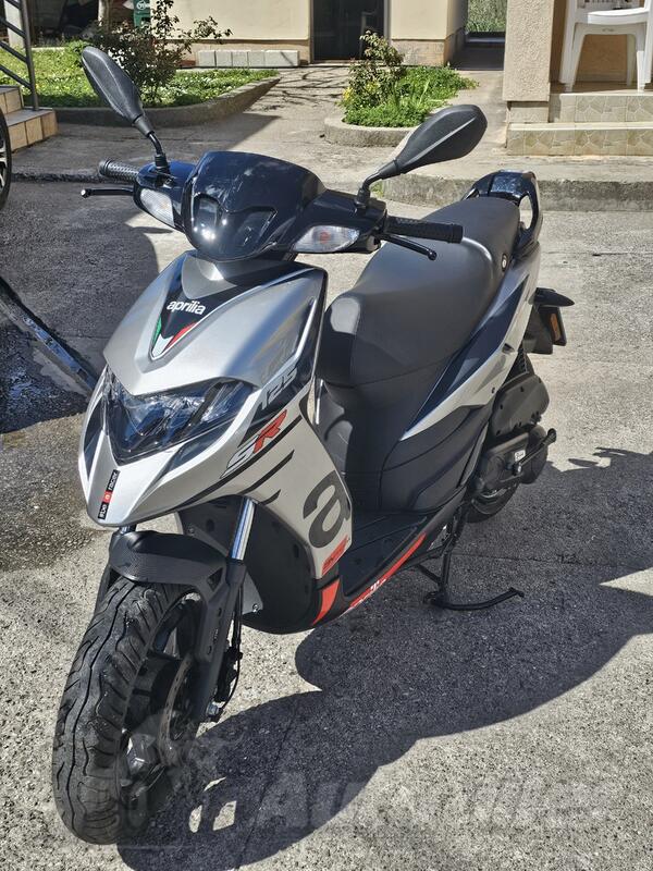 Aprilia - SR 125
