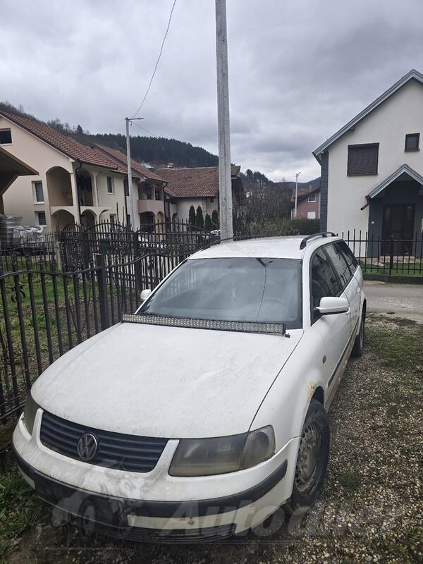 Volkswagen - Passat - 1.9 81kw