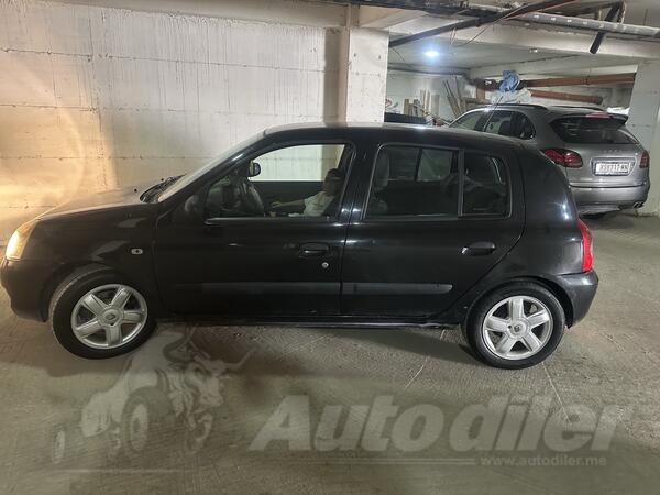 Renault - Clio - 1.2 Plin (fabrički)