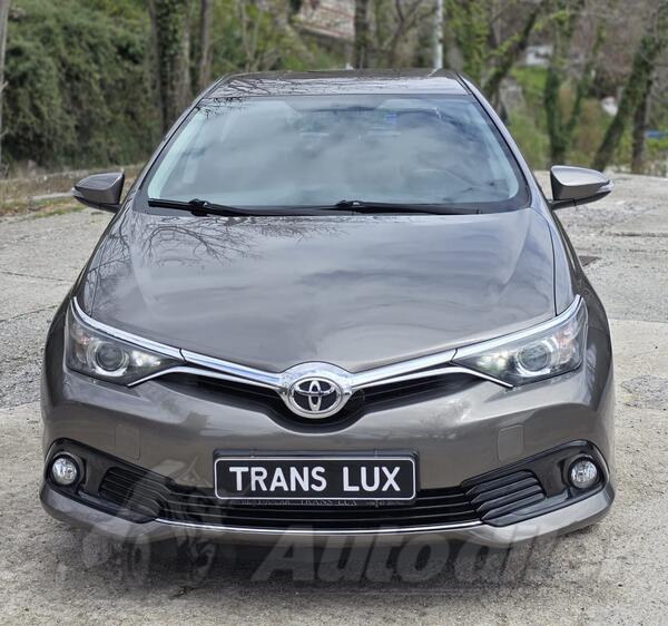 Toyota - Auris - Toyota Auris 1.6benzin