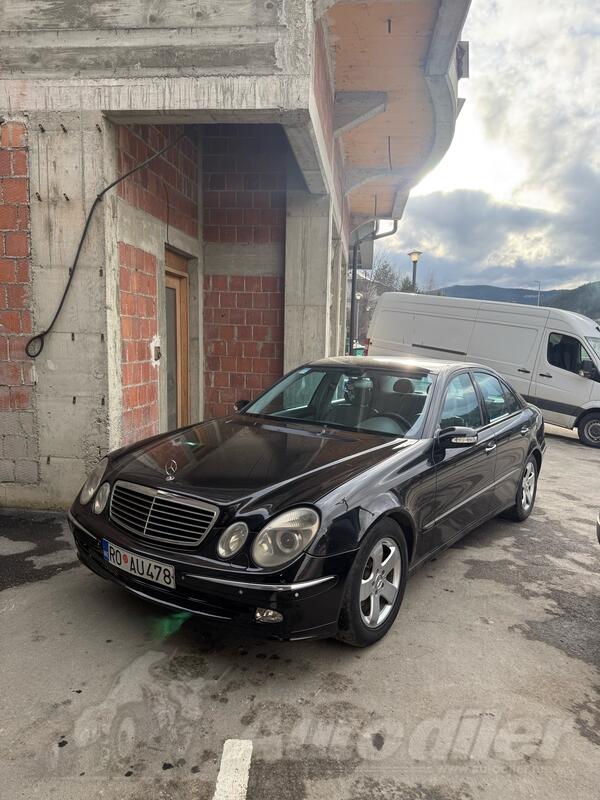 Mercedes Benz - E 220 - 220 CDI