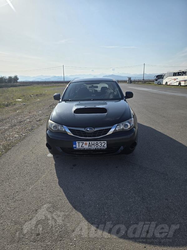 Subaru - Impreza - 2.0