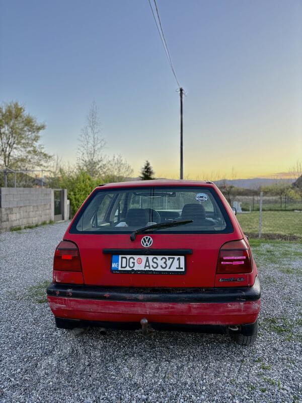 Volkswagen - Golf 3 - 1.9