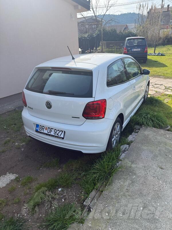 Volkswagen - Polo Sedan - 1.2 tdi