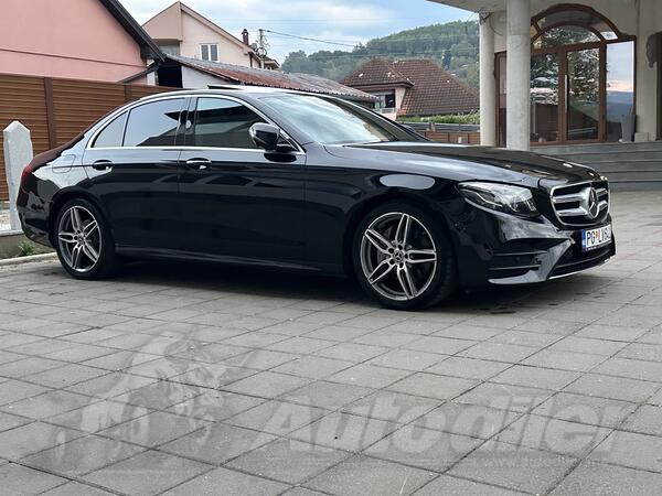 Mercedes Benz - E 220 - 2.0 AMG