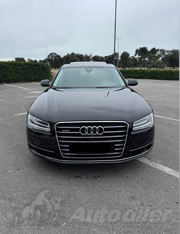 Audi - A8 - 3.0