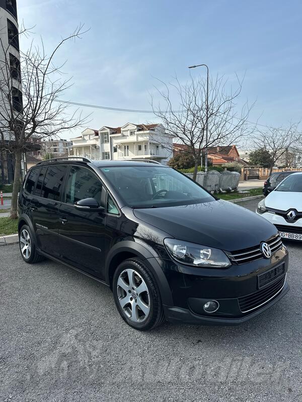 Volkswagen - Touran - 2.0 125kw