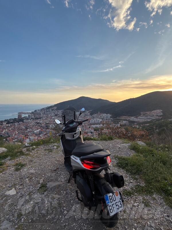 Piaggio - Beverly s 300