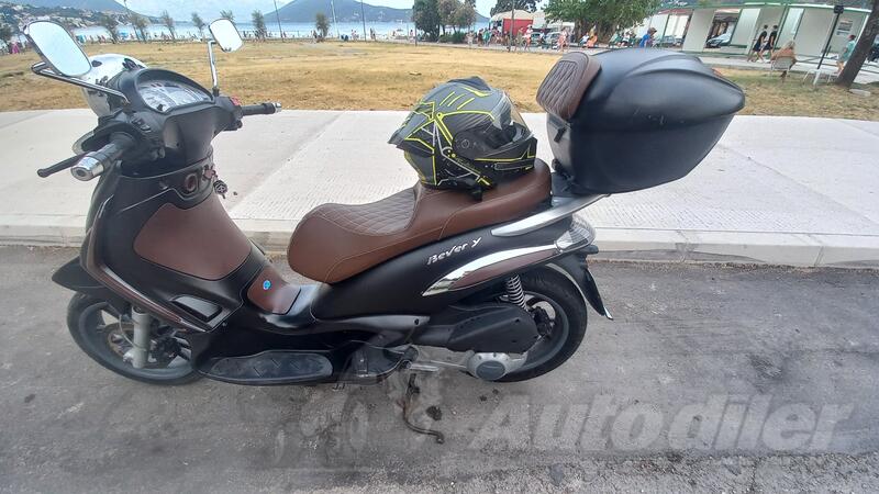 Piaggio - Beverli