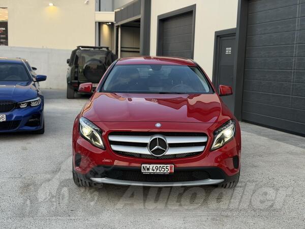 Mercedes Benz - 200 - GLA 200 CDI