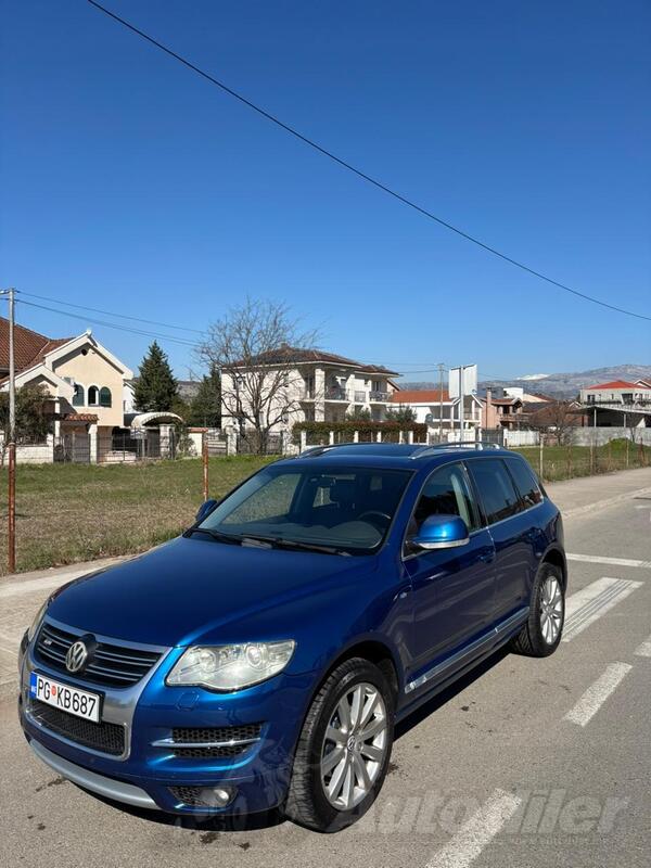 Volkswagen - Touareg - 3.0 R-LINE