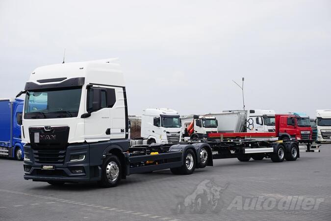 MAN - TGX / 26.470 / ACC / E 6 / GX / 2 X 7,82 M / RETARDER kamion šasija + prikolica šasije / DO...