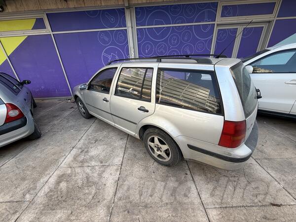 Volkswagen - Golf 4 - 1.9
