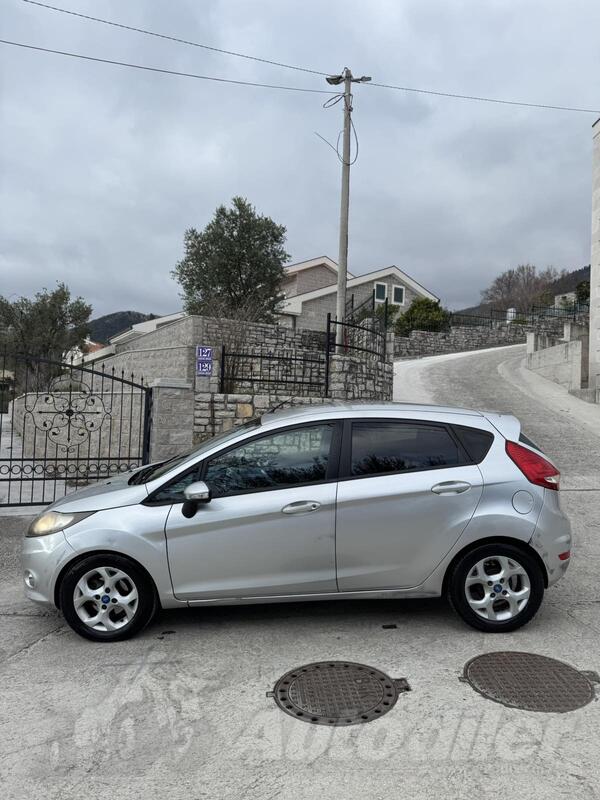 Ford - Fiesta - 14 TDCI