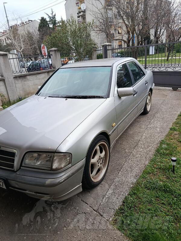 Mercedes Benz - A 180 - c180