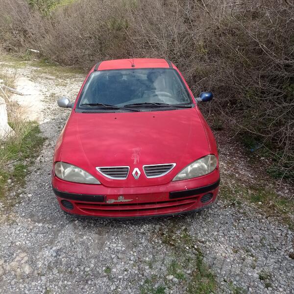 Renault - Megane - 1.9