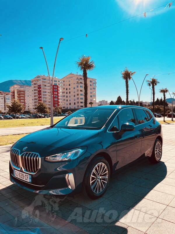 BMW - 218 Active Tourer - 118d luxury line