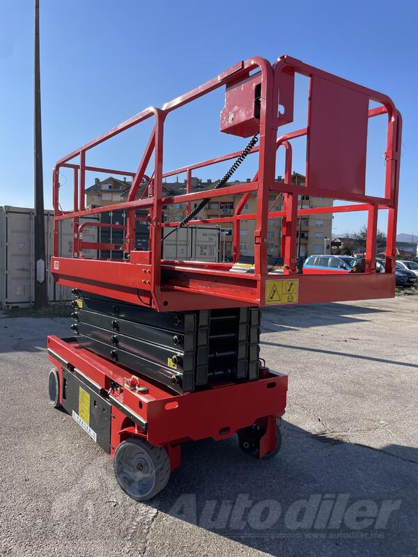 Terex - Makazasta platforma g320