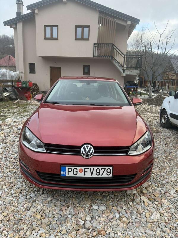Volkswagen - Golf 7 - 1.2