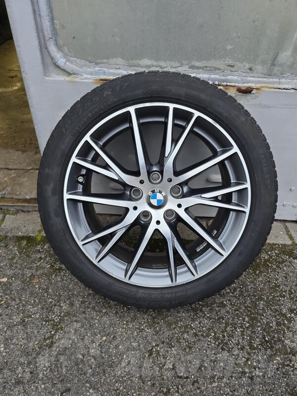 Fabričke felne i pirelli gume