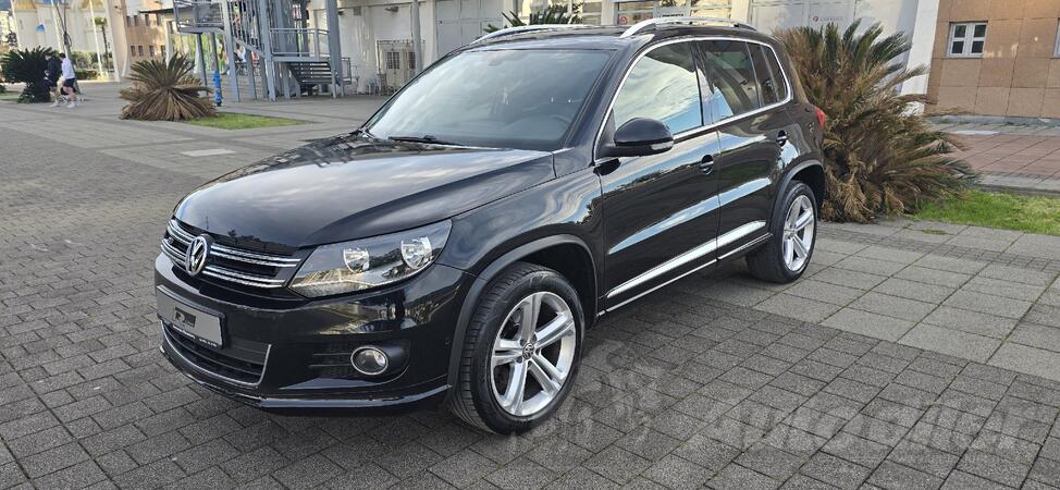 Volkswagen - Tiguan -  R line 4 moution AUTOMATIK