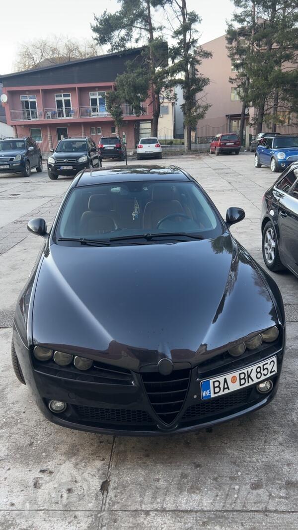 Alfa Romeo - 159 - 1.9jtdm