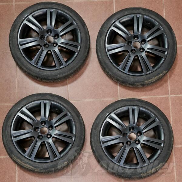 Fabričke felne i Michelin gume