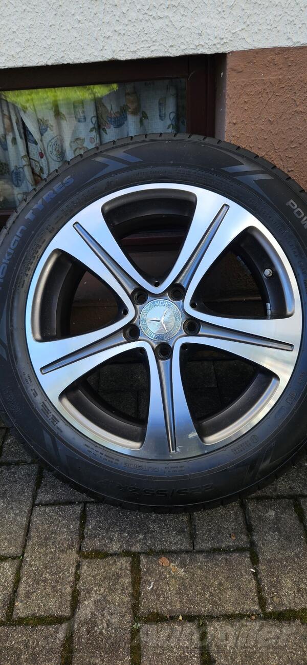 Fabričke felne i Nokian gume