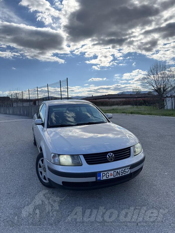 Volkswagen - Passat - 1.9TDI